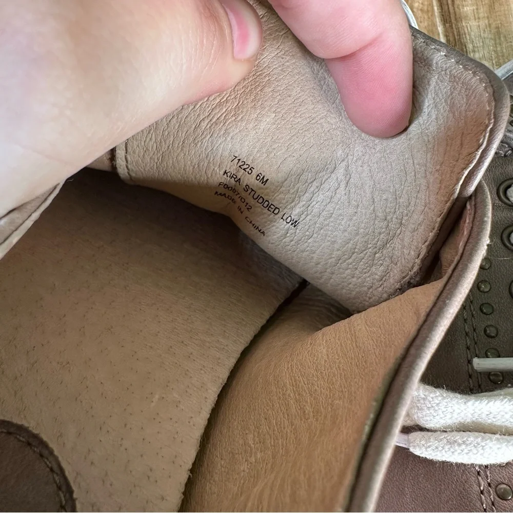 FRYE Kira Distressed Studded Taupe Leather boho Low Top Lace Up Sneakers‎